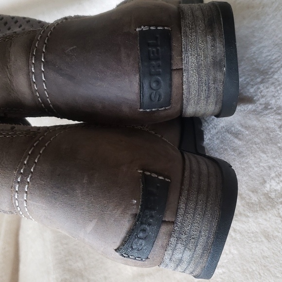 SOREL Boots, Size 8 Women's - Picture 7 of 13